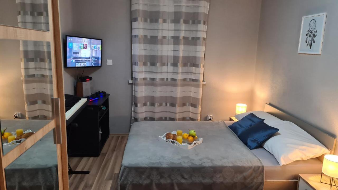 Villa Bubica- Cozy Holiday Home In Rural Area With Pool Stankovci  外观 照片