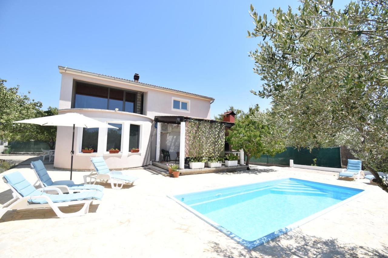 Villa Bubica- Cozy Holiday Home In Rural Area With Pool Stankovci  外观 照片